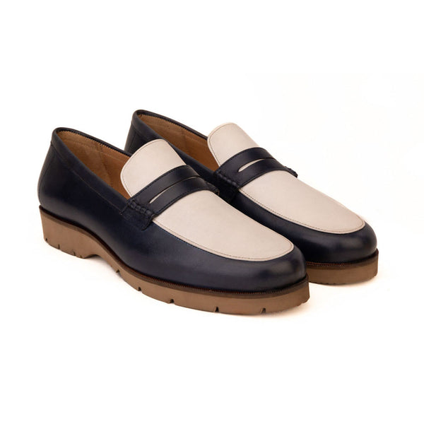 Extralight Spectator Penny Loafers