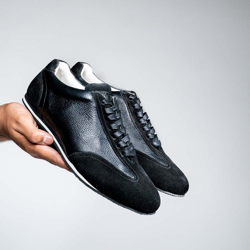Double Black Ultraflex Sneakers