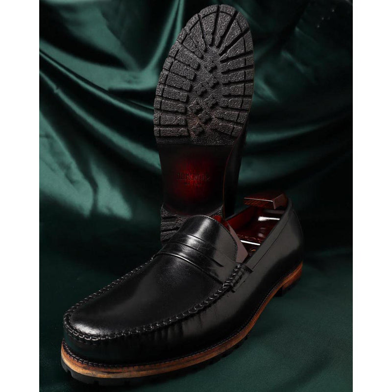 Black Mirror Glossed Classic Moccasins With Wood Finish Commando Sole