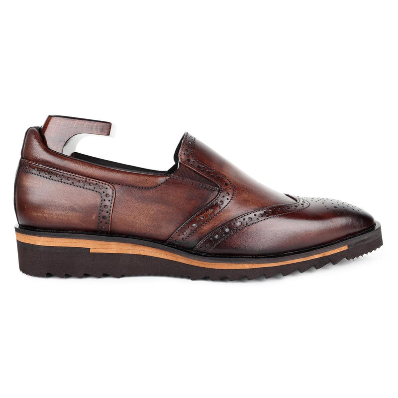 Brown Extralight Tooth Sole Wingtip Loafers