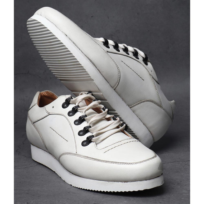 White Classic Lightweight Sneakers With Metal Rivets